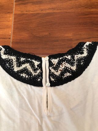 Camiseta Sfera Talla L Negra y Crudo