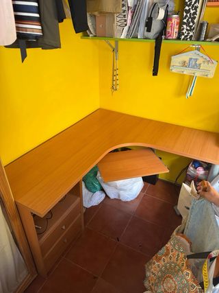 Mesa de escritorio esquinera