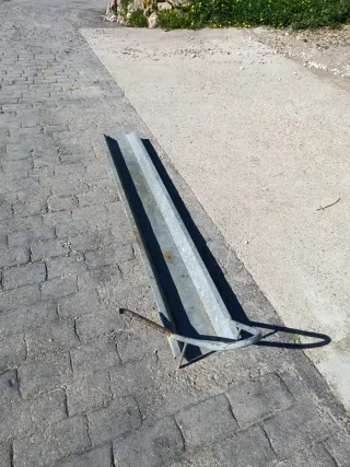 Remolque ligero blanco