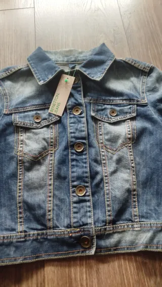 Cazadora vaquera corta Benetton de Mujer