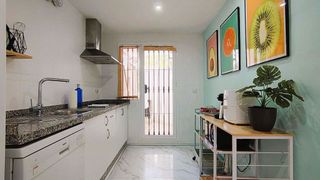 Piso en venta en Los Naranjos - Las Brisas en Marbella