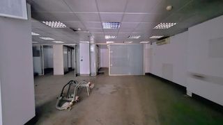 Local comercial en venta en Eixample Nord – La Devesa en Girona