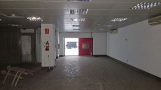 Local comercial en venta en Eixample Nord – La Devesa en Girona