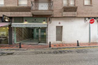 Local comercial en venta en Las Tres Cruces en Armilla
