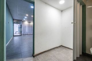 Local comercial en venta en Las Tres Cruces en Armilla