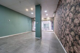 Local comercial en venta en Las Tres Cruces en Armilla