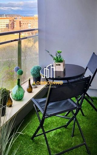 Piso en venta en Portillejo - Valdegastea en Logroño