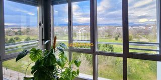 Piso en venta en Portillejo - Valdegastea en Logroño