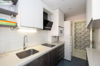 Piso en venta en Cerrillo de Maracena - Periodistas en Granada