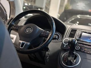 Volkswagen Multivan 2.0 TDI 180cv DSG Highline Edition BMT (2014)
