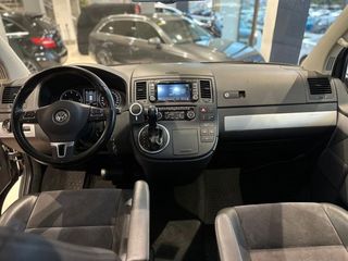 Volkswagen Multivan 2.0 TDI 180cv DSG Highline Edition BMT (2014)