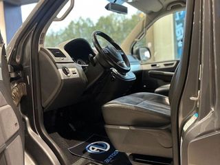 Volkswagen Multivan 2.0 TDI 180cv DSG Highline Edition BMT (2014)