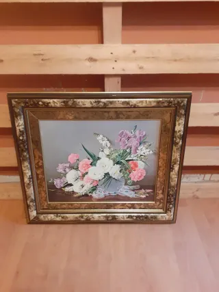 Cuadro de flores en dorado