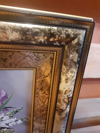 Cuadro de flores en dorado