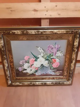 Cuadro de flores en dorado