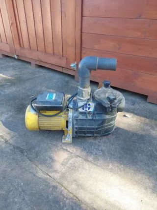 Bomba depuradora piscina 700W