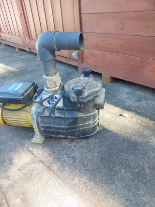 Bomba depuradora piscina 700W