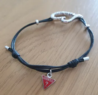 Pulsera Guess Corazón Ajustable Negra