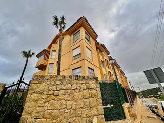 Ático en venta en Los Pacos en Fuengirola