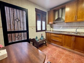 Casa adosada en venta en Gójar