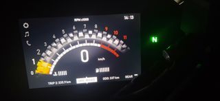 Moto Adventure Blanca y Roja