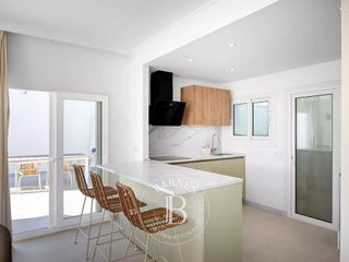 Ático en venta en Nueva Andalucía centro en Marbella