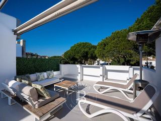 Ático en venta en Nueva Andalucía centro en Marbella