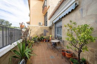 Casa adosada en venta en Peligros