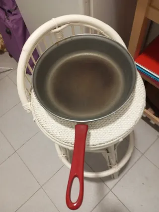 Sartén Hierro Fundido Esmaltado 27 cms años 80.