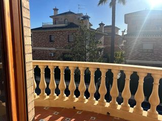 Chalet en alquiler en Cájar