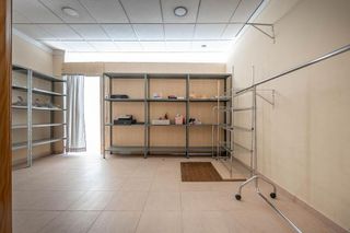 Local comercial en venta en Las Tres Cruces en Armilla