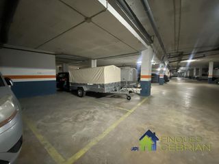 Garaje en venta en Alella