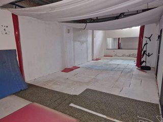 Local comercial en venta en Melide
