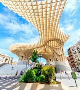 Casa adosada en venta en Benacazón