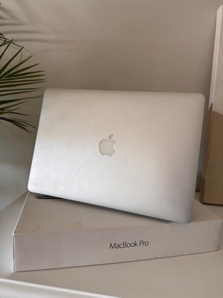 MacBook Pro 15 Gris Espacial