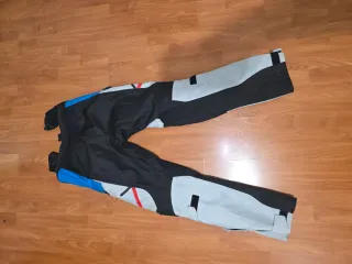 Conjunto Alpinestars Honda a estrenar