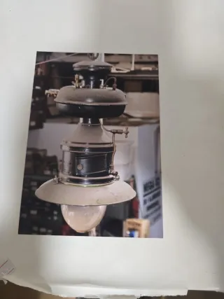 Lámpara antigua colgante