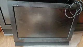 Sony Bravia TV Negra funciona y se ve bien