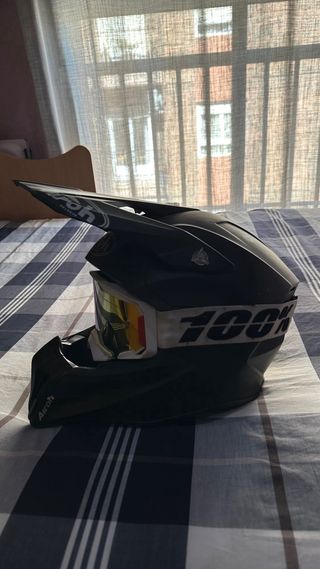 Casco Airoh Cross con Gafas 100%