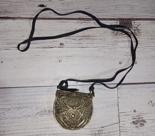 Antiguo Bolsito de Filigrana Metálico