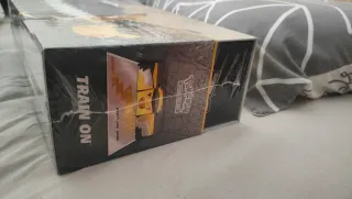 Caja Ultra Premium Celebrations Pokémon 25 Anivers