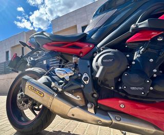 Triumph Street Triple 675R 2013 Negra/Roja