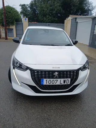 Peugeot 208 2022