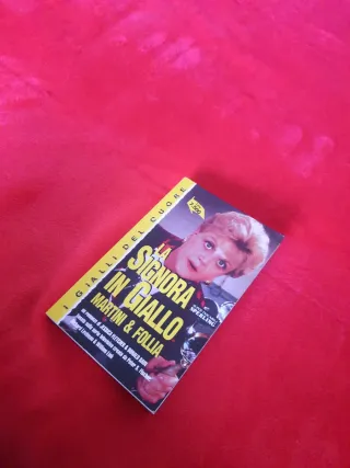 La signora in giallo martini & follia