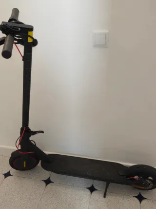 2 Patinetes Eléctricos Xiaomi 3 y 3 Pro