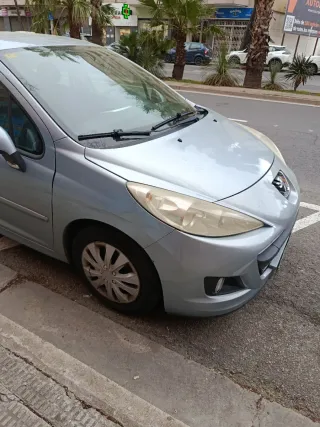 Peugeot 207 2013