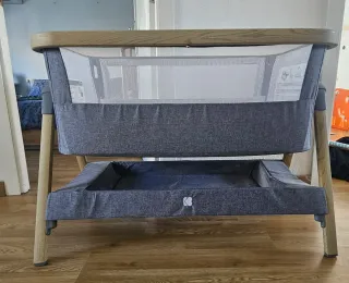 Minicuna colecho madera y textil gris