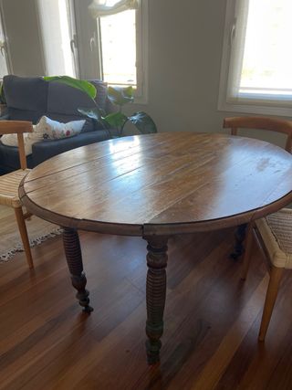 Mesa de comedor extensible de madera