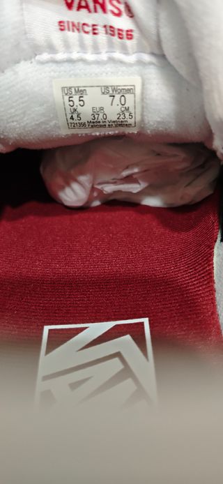 Vans Cruze 3.0 Rojas Talla 37. Nuevas