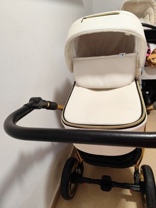 Carro de bebé BEGGIO blanco y dorado